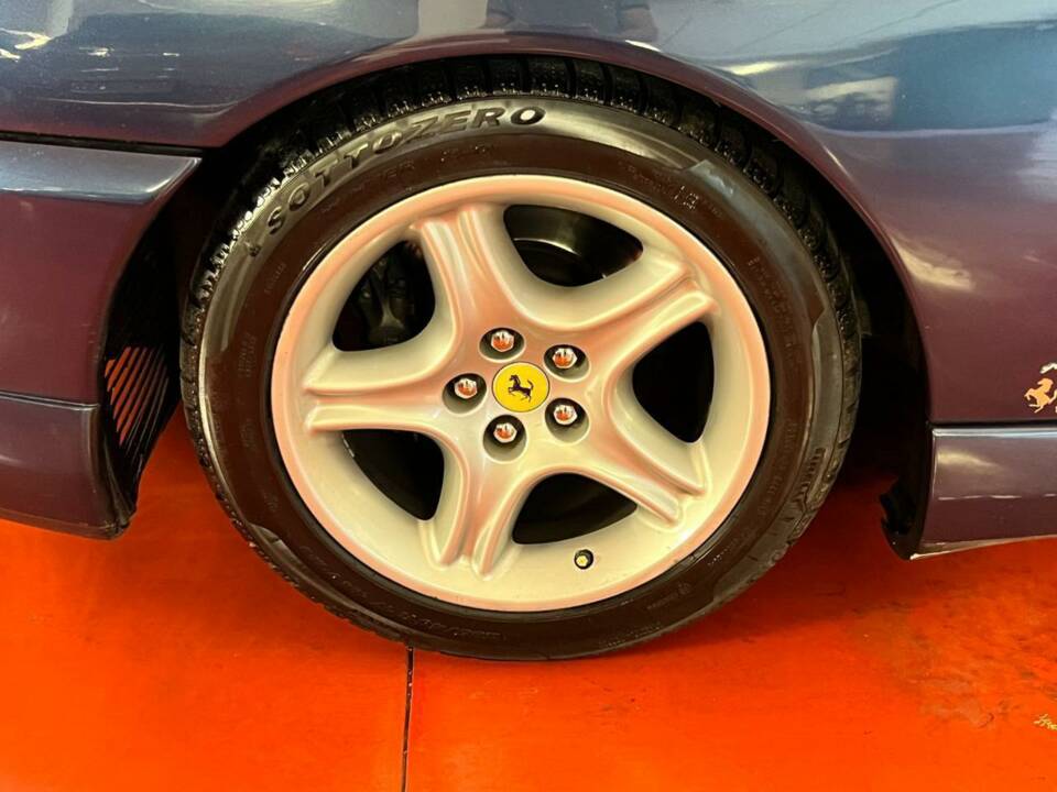 Bild 23/50 von Ferrari 456 GT (1994)