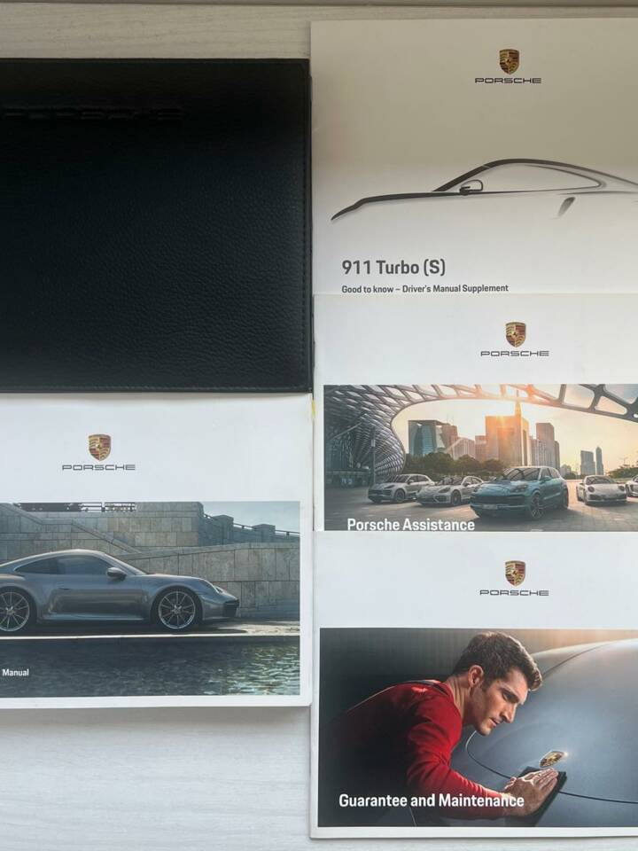 Image 14/15 de Porsche 911 Turbo (2021)