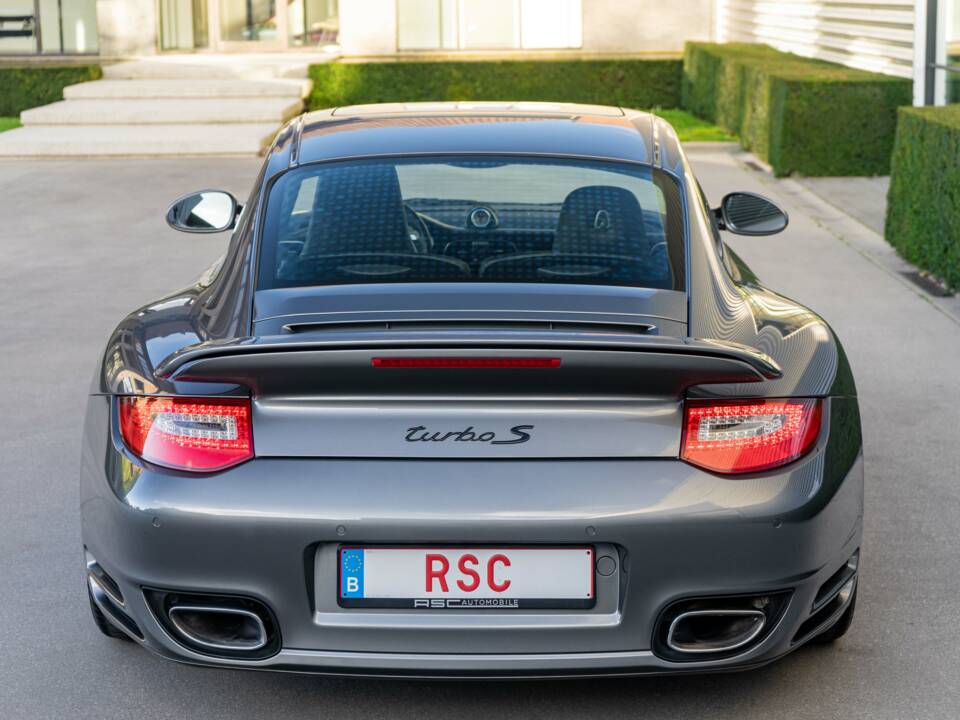 Bild 12/22 von Porsche 911 Turbo S (2012)