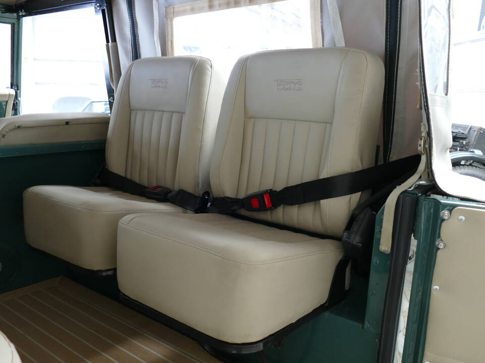 Image 8/19 de Land Rover 88 (1978)