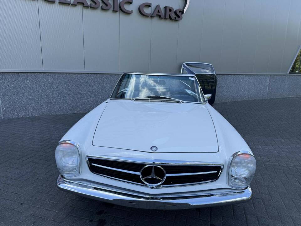 Bild 6/50 von Mercedes-Benz 280 SL (1969)