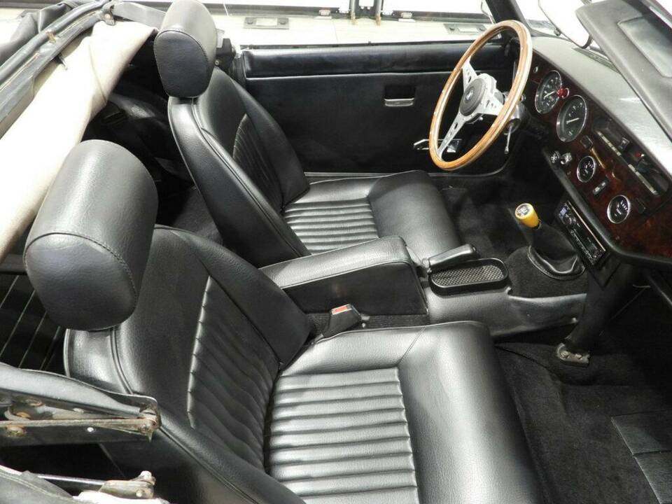 Imagen 7/15 de Triumph Spitfire 1500 (1978)