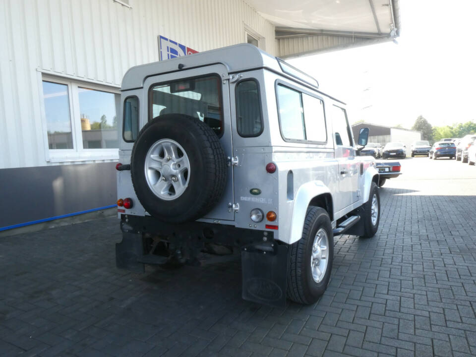 Imagen 4/20 de Land Rover Defender 90 TD4 (2008)