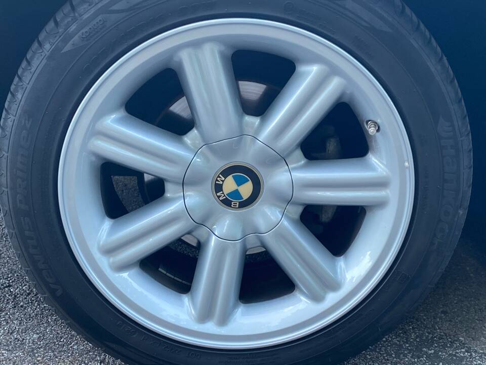 Bild 4/17 von BMW Z1 Roadster (1990)