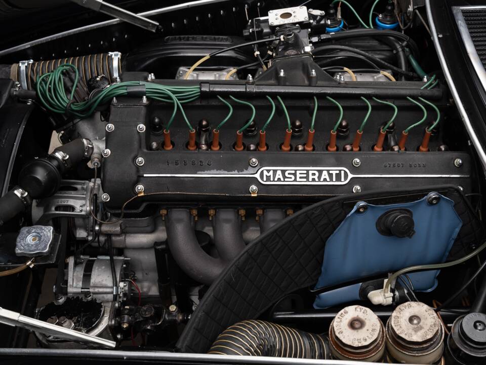 Imagen 35/36 de Maserati Mistral 3700 Spyder (1965)