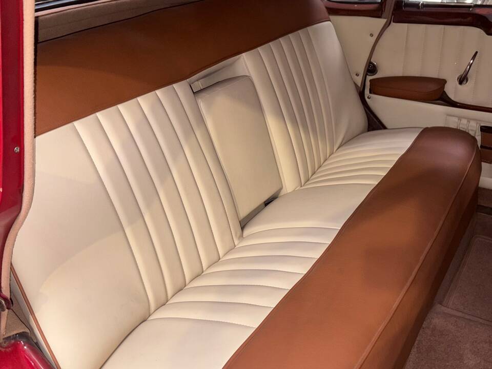 Bild 17/24 von Mercedes-Benz 300 b (1955)