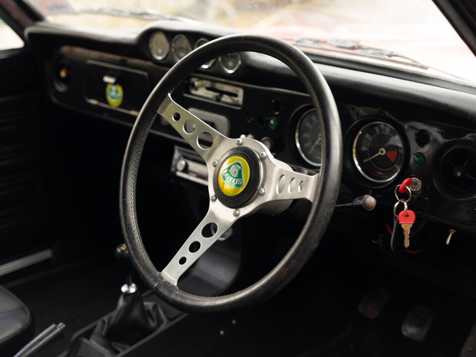 Image 37/50 of Ford Lotus Cortina (1969)