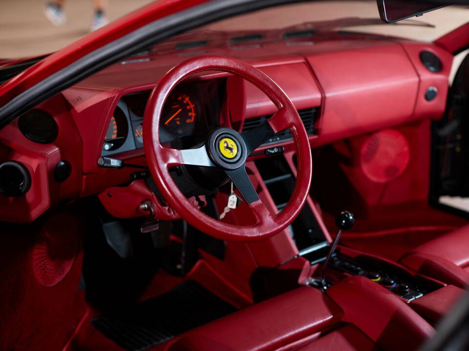 Image 33/56 of Ferrari Testarossa (1987)