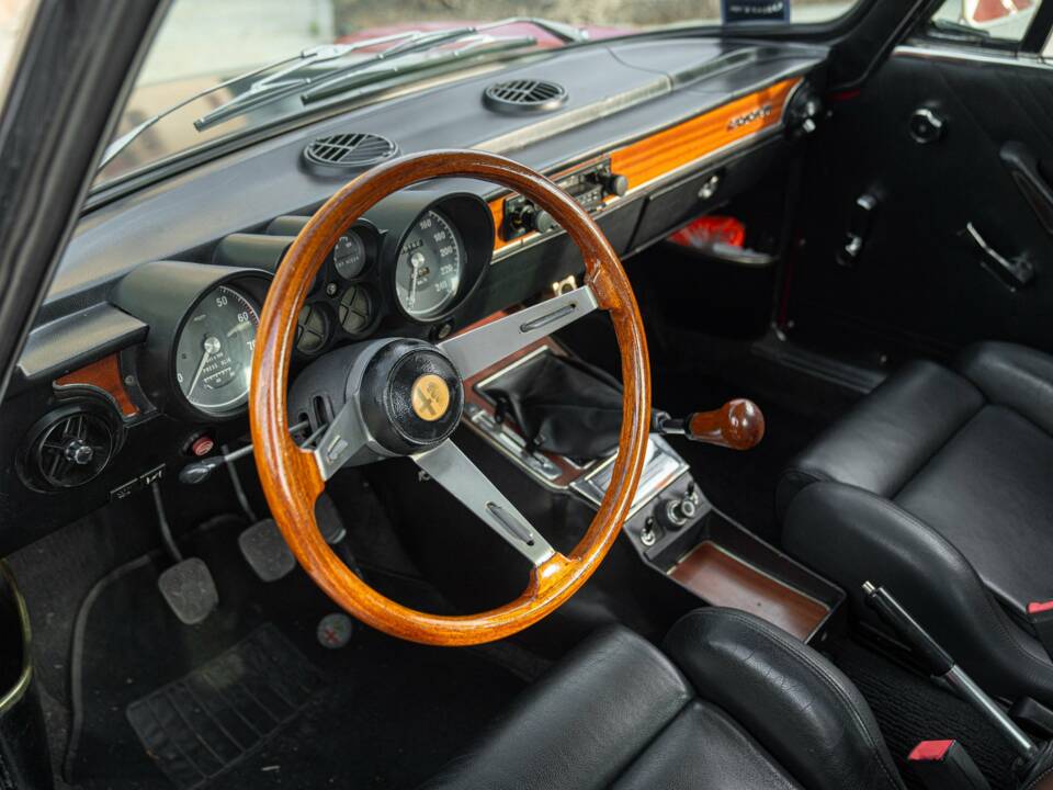 Bild 49/50 von Alfa Romeo 2000 GT Veloce (1973)