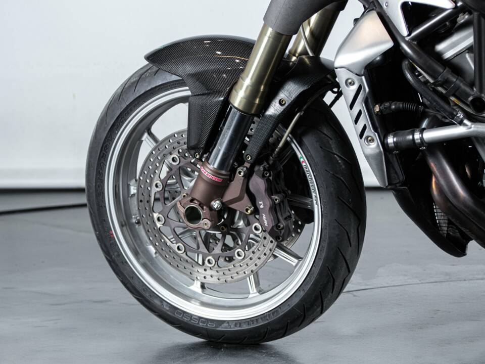 Bild 12/50 von MV Agusta DUMMY (2004)