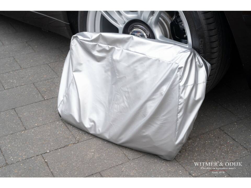 Image 35/38 of Rolls-Royce Wraith (2014)