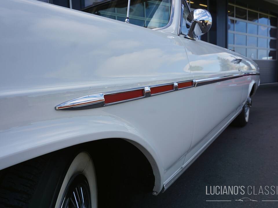 Image 15/44 de Buick Skylark Convertible (1965)