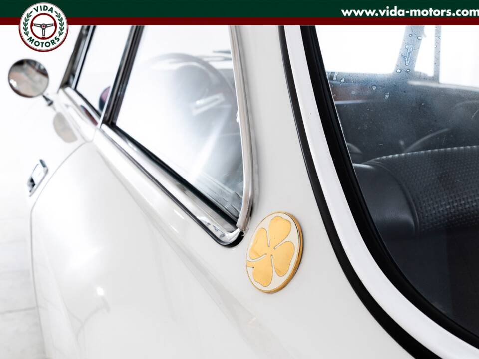 Afbeelding 6/15 van Alfa Romeo 1750 Berlina (1968)