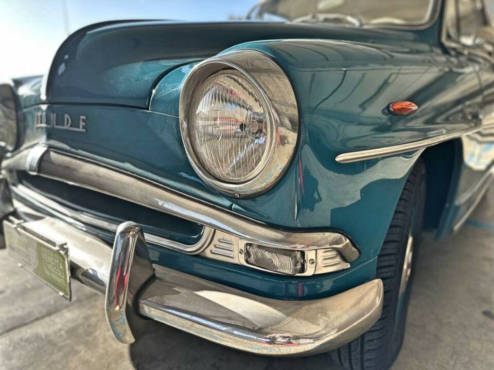 Image 7/50 of SIMCA Aronde 1300 (1957)
