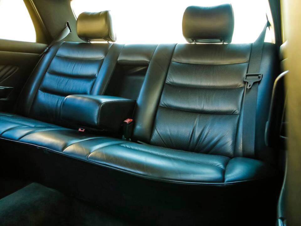 Image 9/21 of Mercedes-Benz 500 SEL (1990)