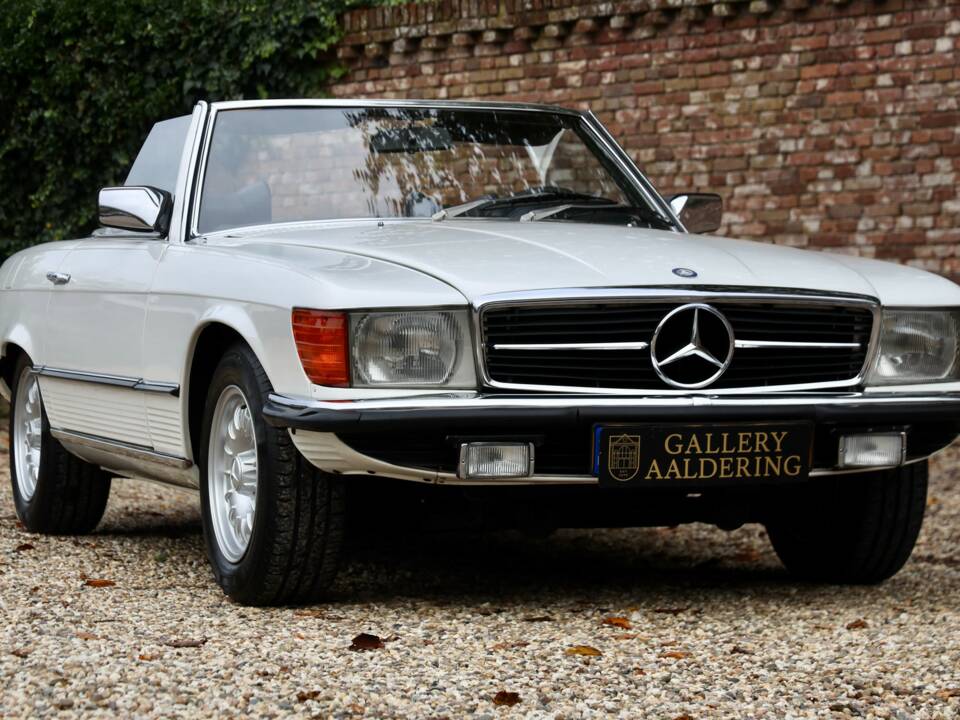 Bild 41/50 von Mercedes-Benz 280 SL (1977)