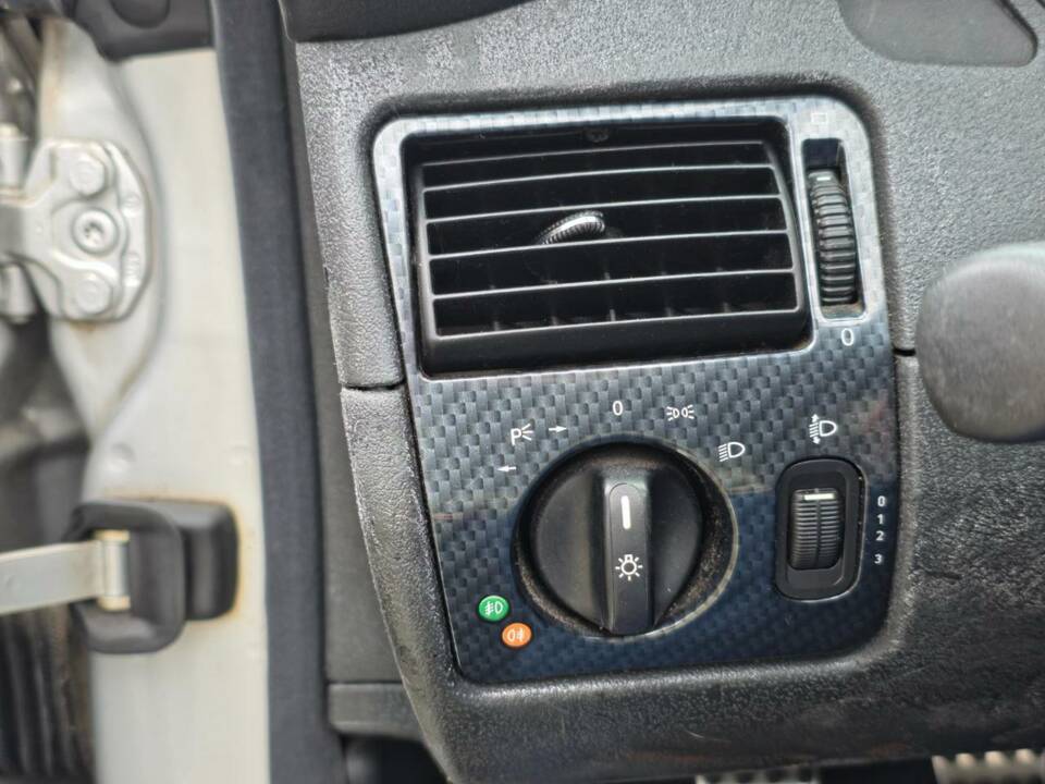 Bild 17/23 von Mercedes-Benz SLK 200 Kompressor (1998)