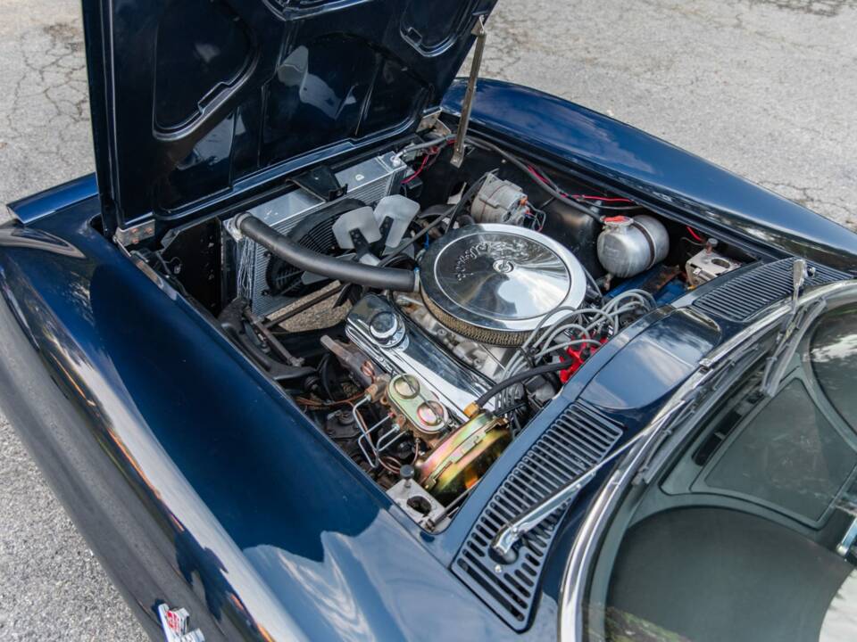 Image 18/18 of Chevrolet Corvette Sting Ray (1964)