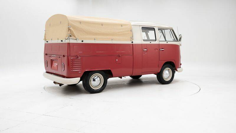 Immagine 2/15 di Volkswagen T1 pickup double cabin (1965)