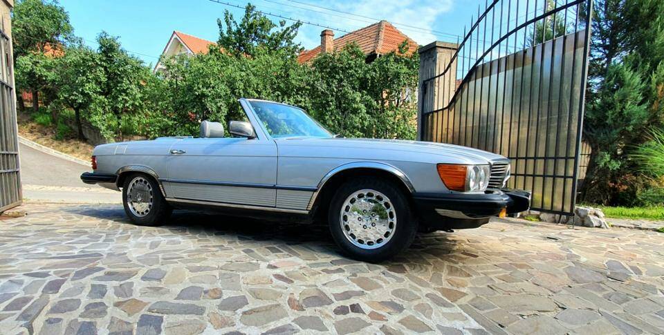 Bild 9/22 von Mercedes-Benz 380 SL (1984)