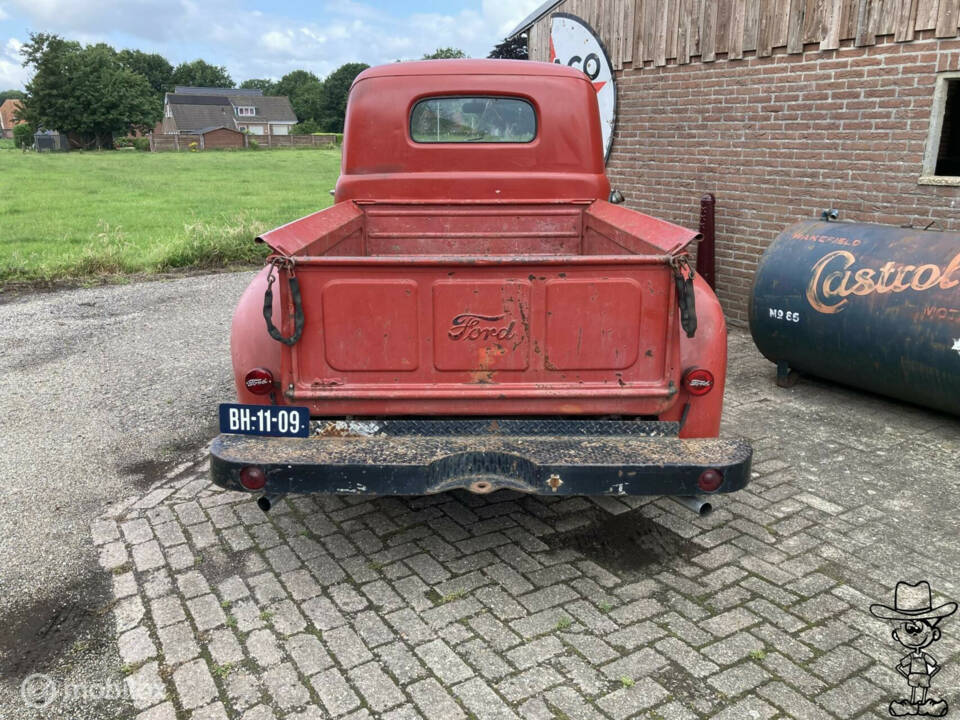 Image 23/31 of Ford F-1 (1949)