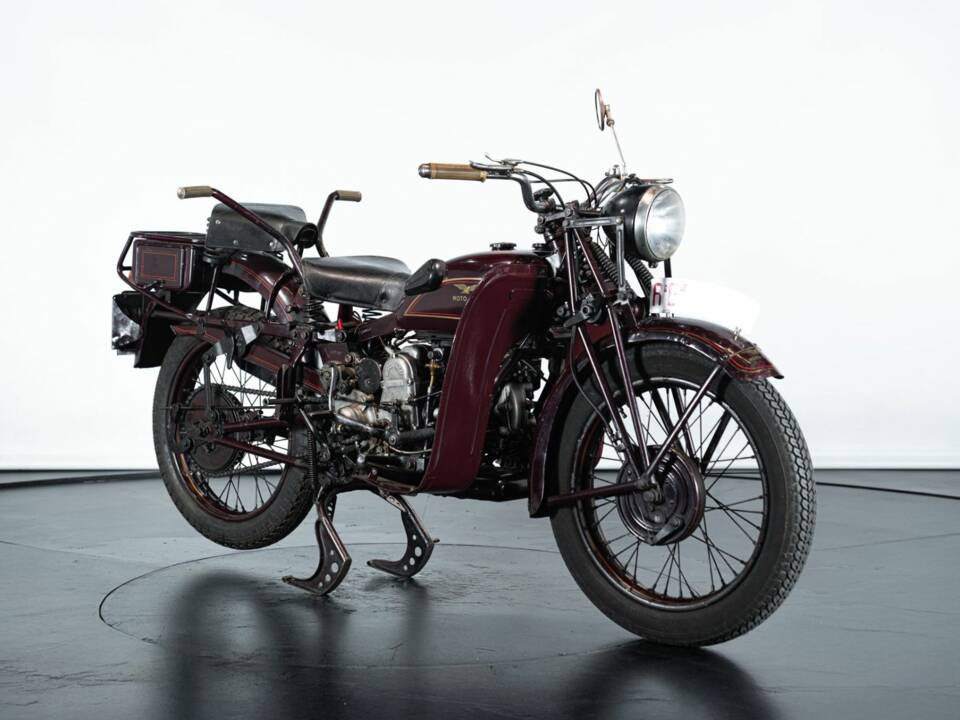 Bild 2/9 von Moto Guzzi DUMMY (1950)