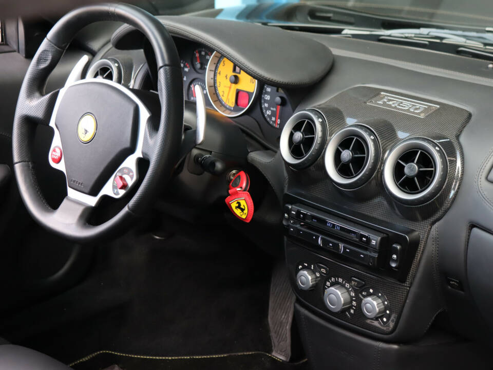 Bild 11/50 von Ferrari F 430 (2010)