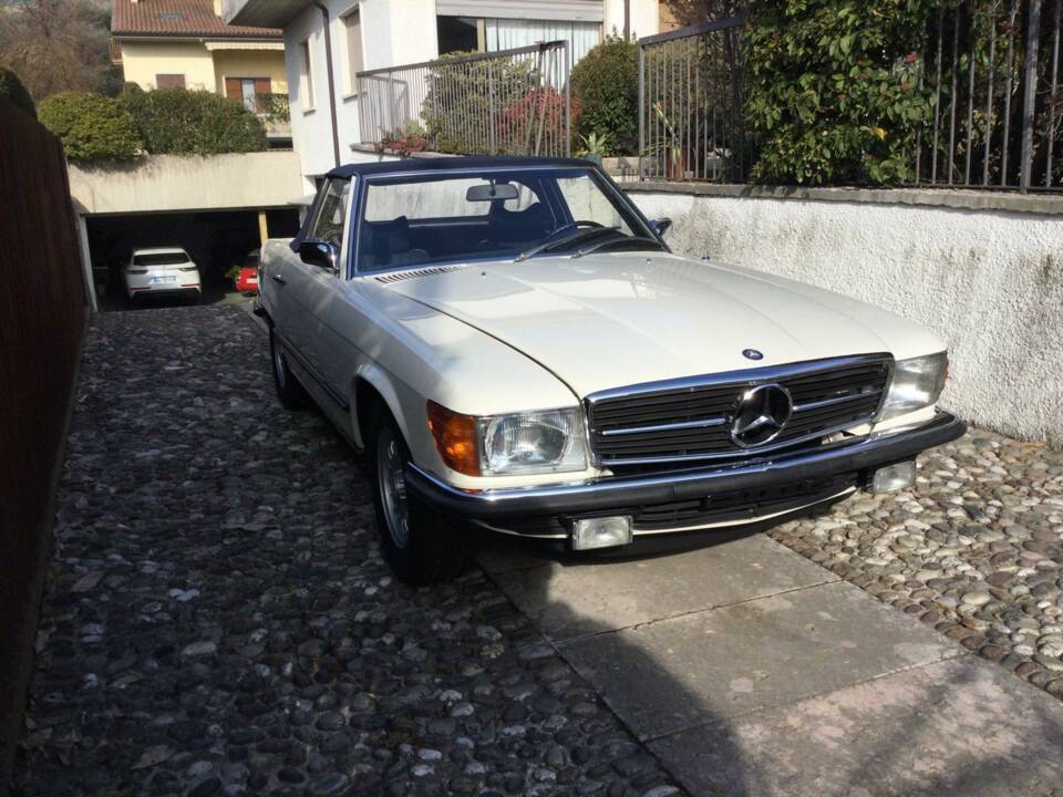 Image 4/18 of Mercedes-Benz 350 SL (1971)