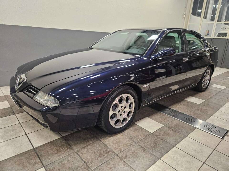 Immagine 3/16 di Alfa Romeo 166 2.0 V6 TB (2000)