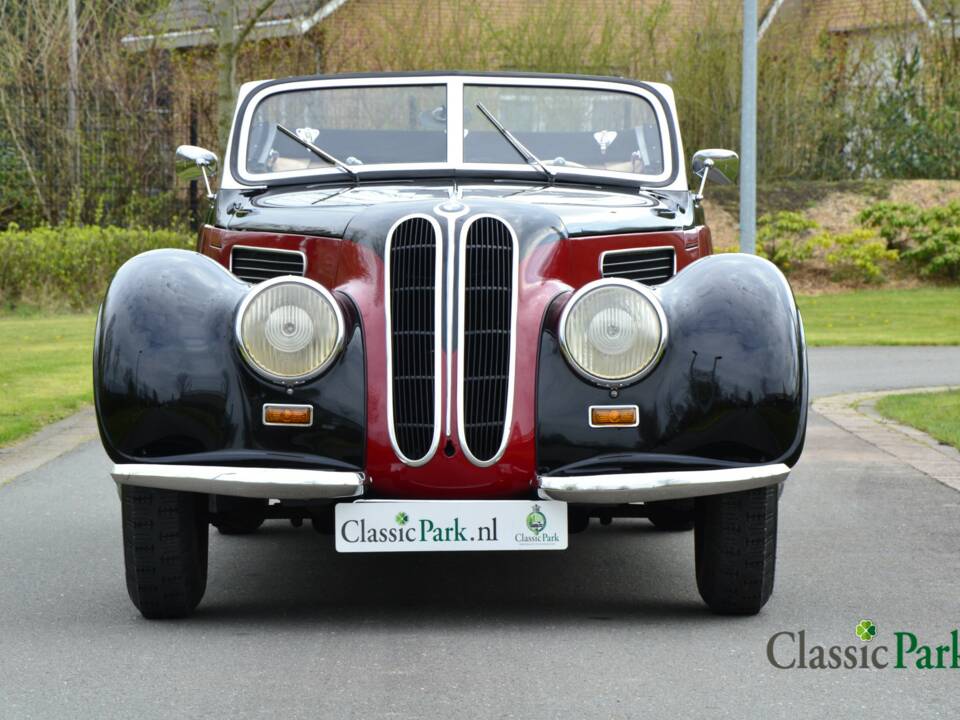 Bild 4/50 von BMW 327 (1949)