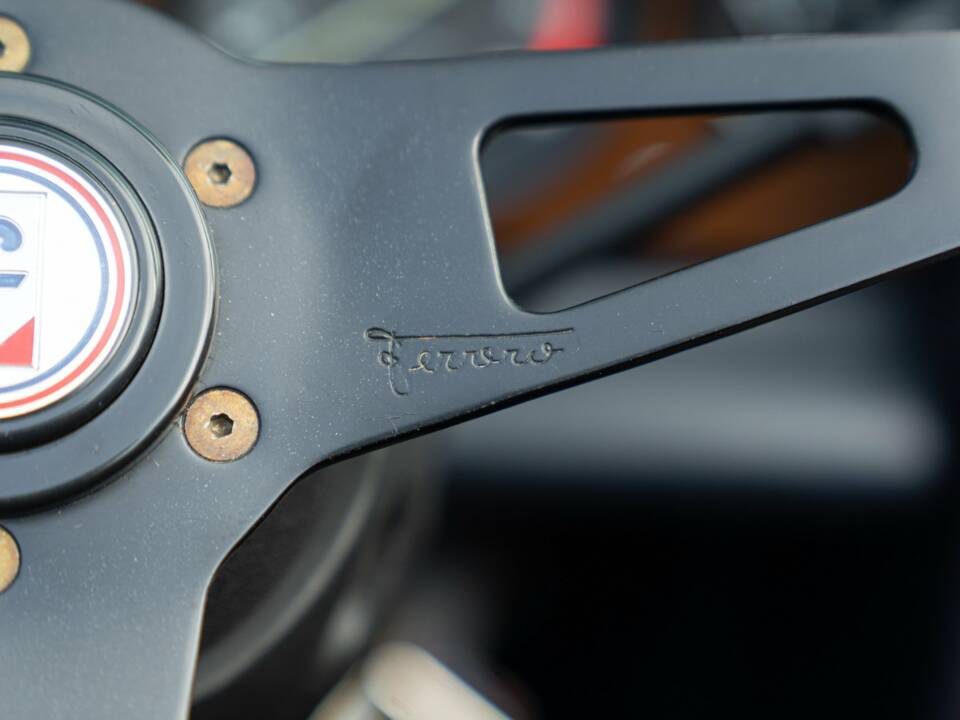 Image 49/50 of FIAT Spider 2000 Pininfarina 50th Anniversary Edition (1981)