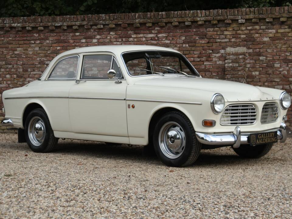 Image 20/50 of Volvo P 123 GT (1969)