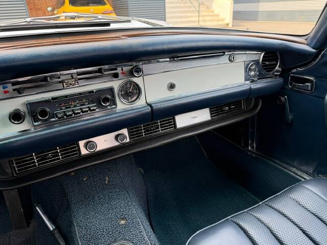 Image 12/19 of Mercedes-Benz 280 SL (1971)