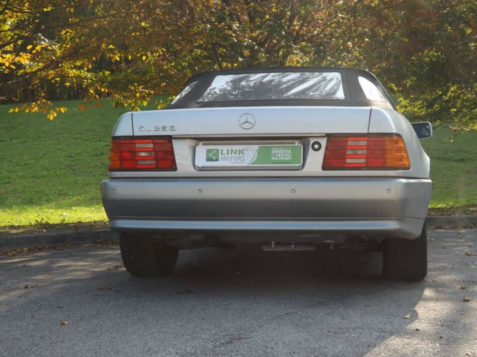 Image 6/50 of Mercedes-Benz SL 280 (1995)