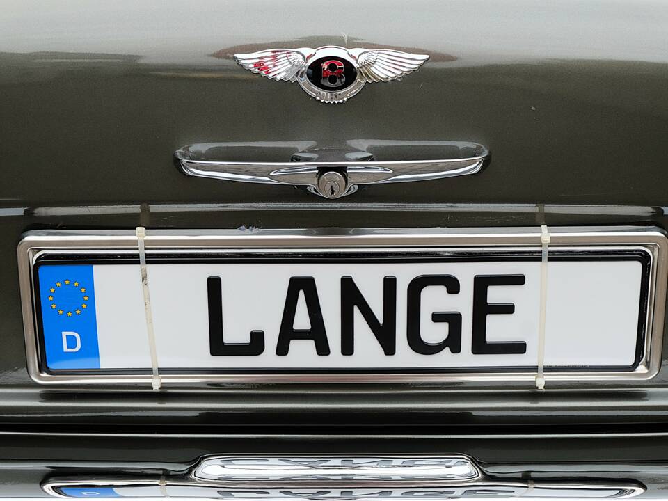 Image 20/48 of Bentley T 1 (1967)