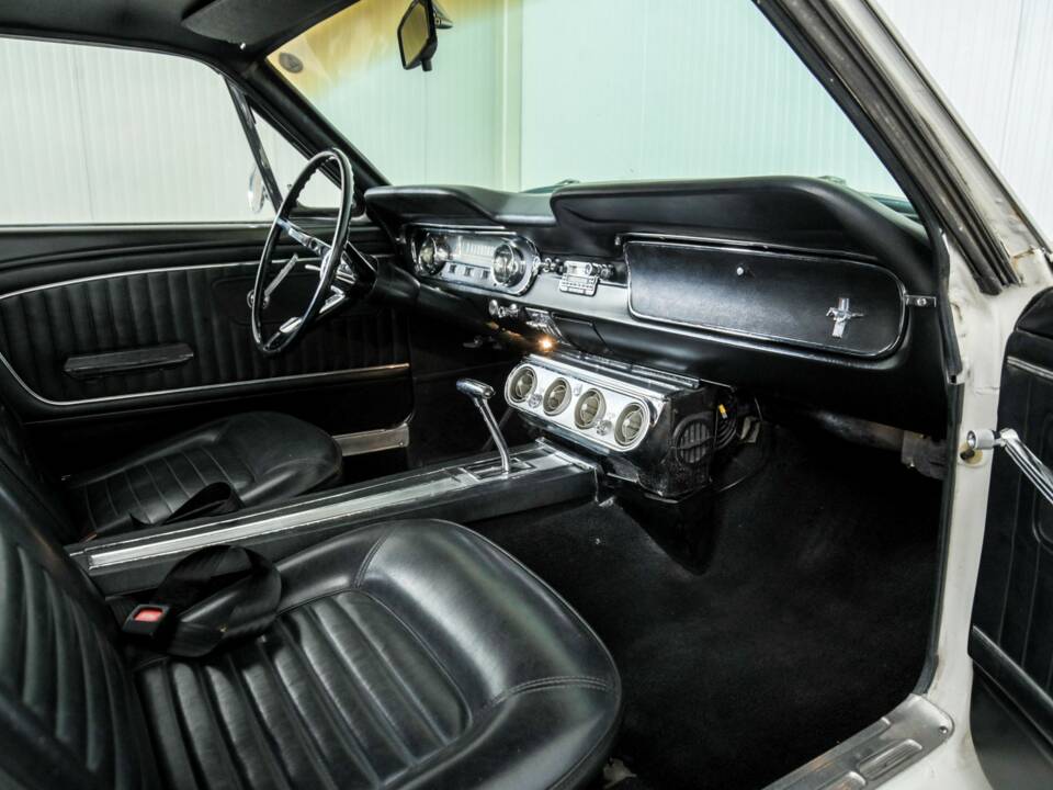 Image 12/50 de Ford Mustang 289 (1900)