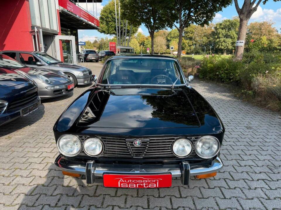Afbeelding 7/24 van Alfa Romeo 2000 GTV (1976)