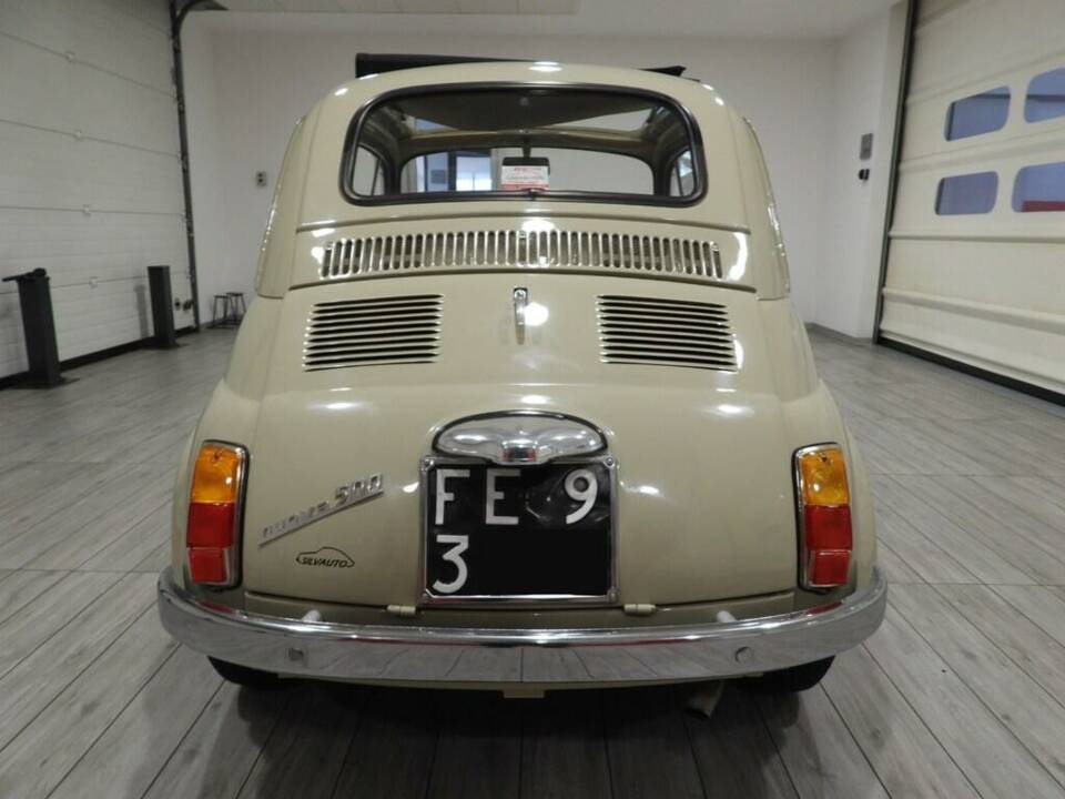 Image 2/10 of FIAT 500 F (1966)