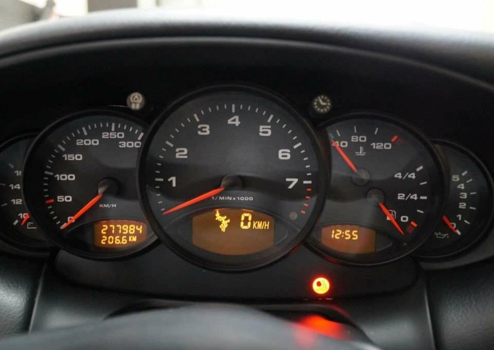 Afbeelding 17/50 van Porsche 911 Carrera (2001)