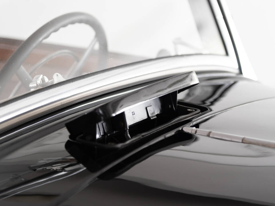 Image 21/55 of Mercedes-Benz 500 K Cabriolet B (1936)