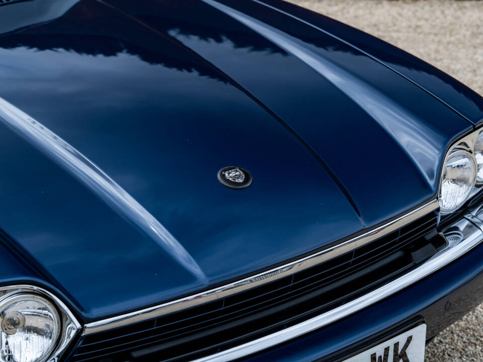 Image 21/38 of Jaguar XJS 4.0 (1995)