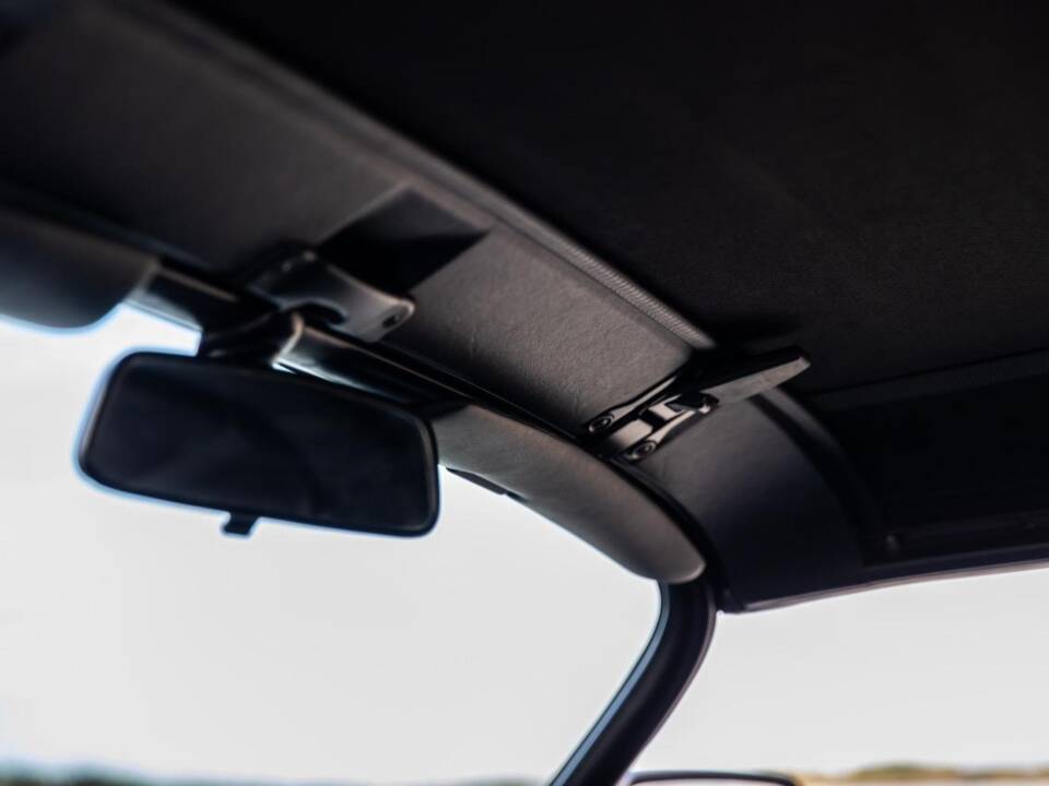 Image 79/132 of Porsche 911 Speedster 3.2 (1989)