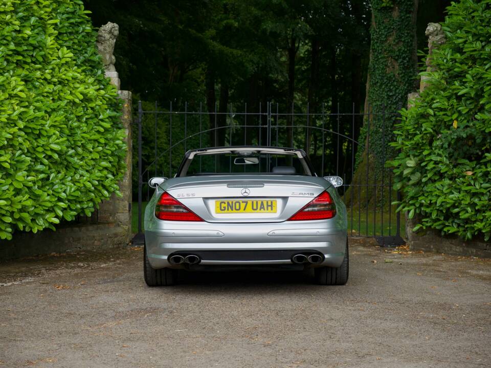 Image 10/23 de Mercedes-Benz SL 55 AMG (2007)