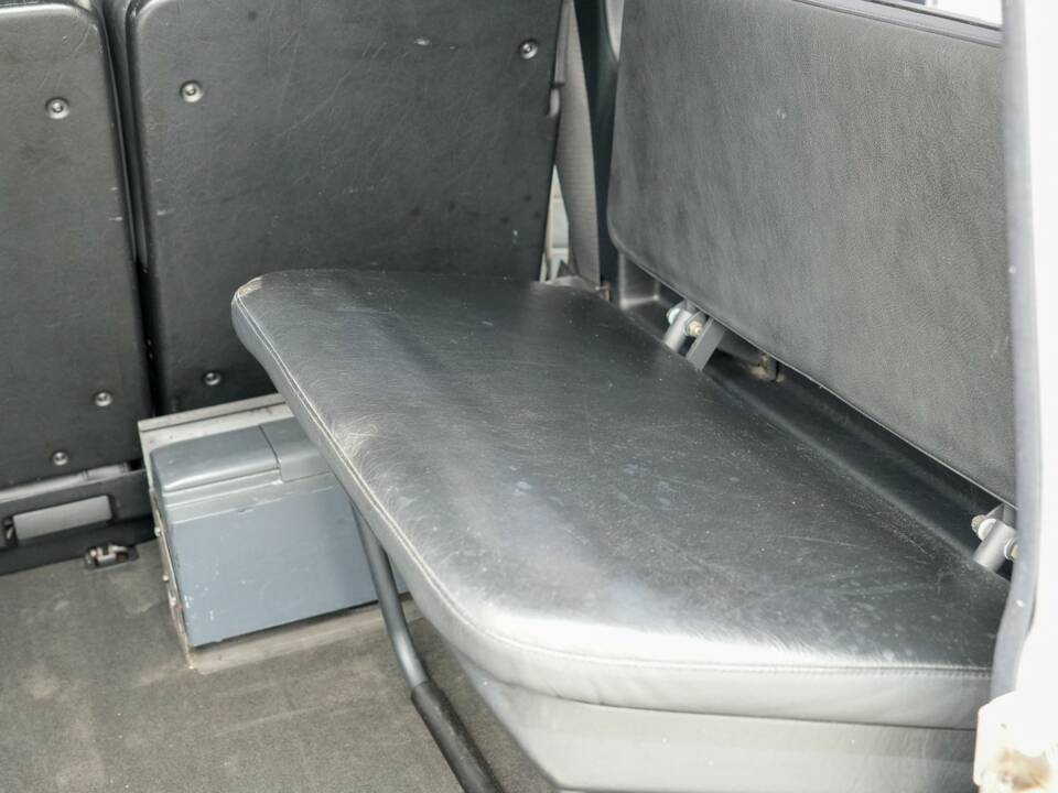 Afbeelding 30/38 van Mercedes-Benz G 36 AMG (LWB) (1997)