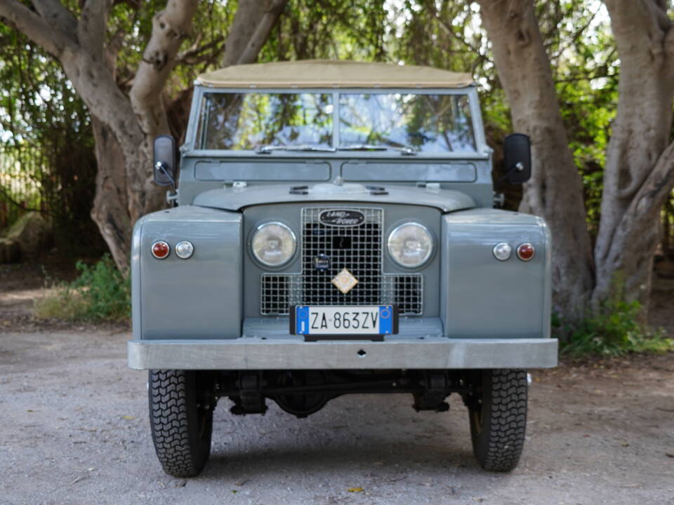 Bild 20/79 von Land Rover 88 (1963)