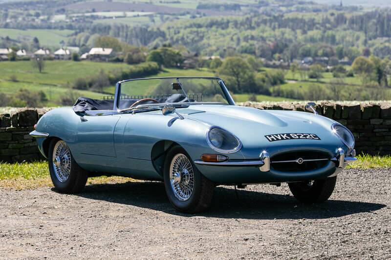 Bild 1/44 von Jaguar E-Type 4.2 (1965)