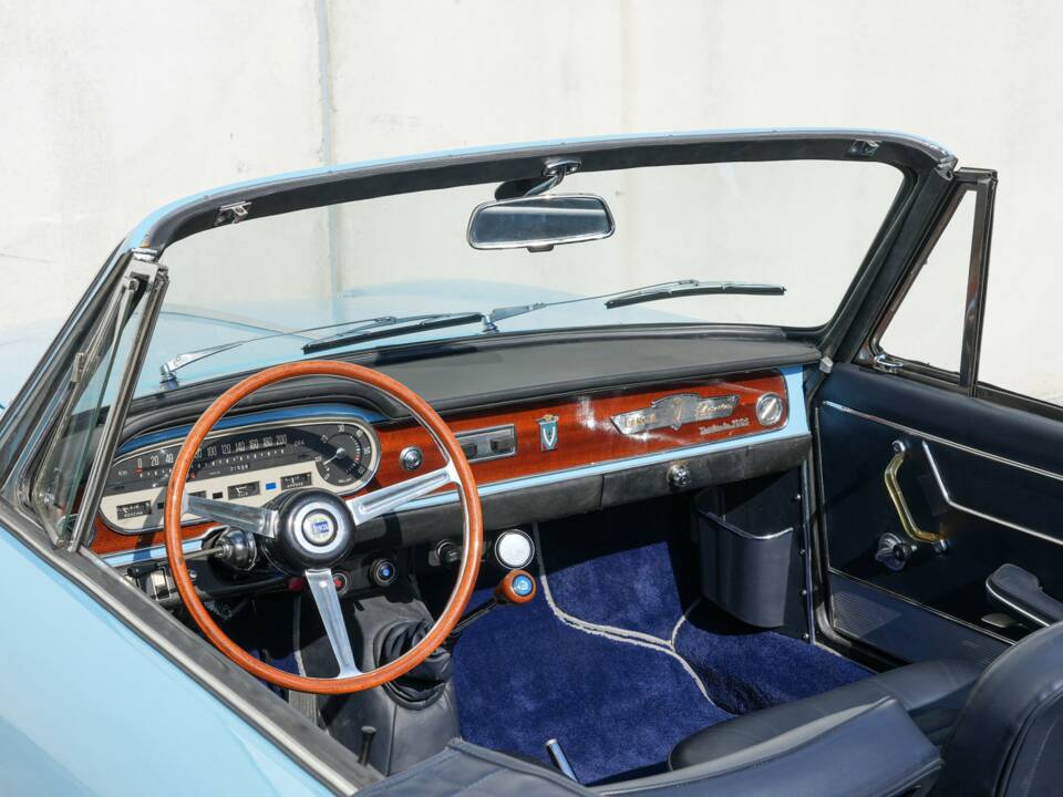 Image 21/50 of Lancia Flavia 1.8 (Vignale) (1963)