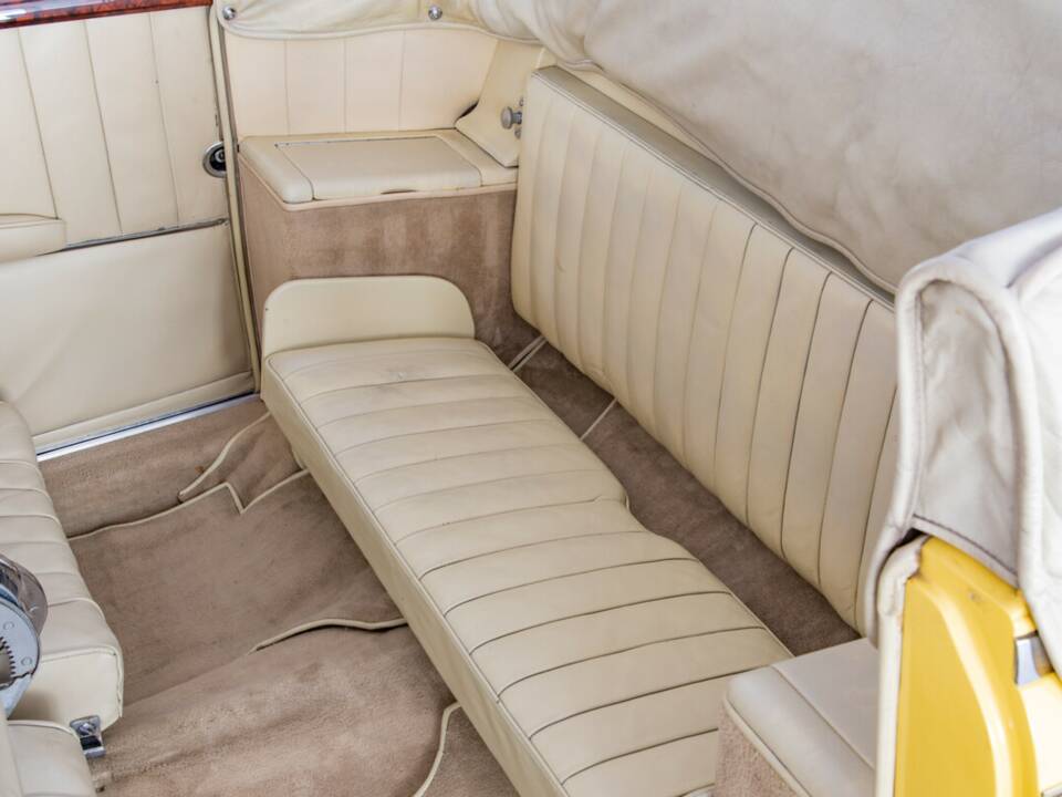 Bild 30/45 von Mercedes-Benz 300 S Cabriolet A (1953)