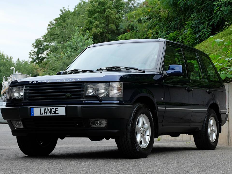 Afbeelding 6/95 van Land Rover Range Rover 4.6 Vogue (2002)