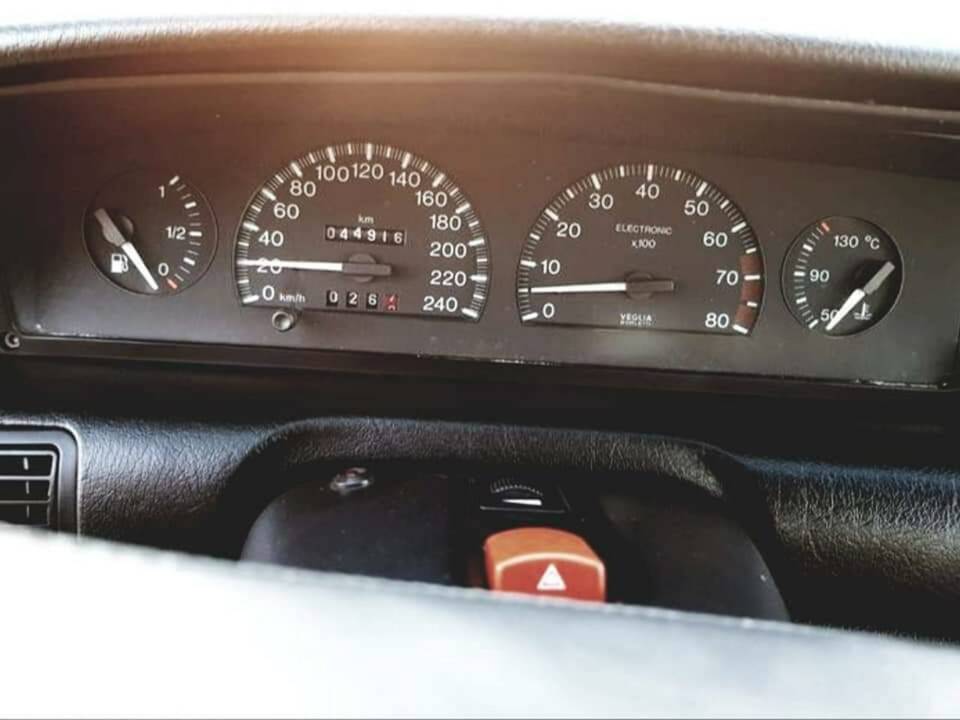 Image 11/18 of Lancia Delta HF Turbo (1994)